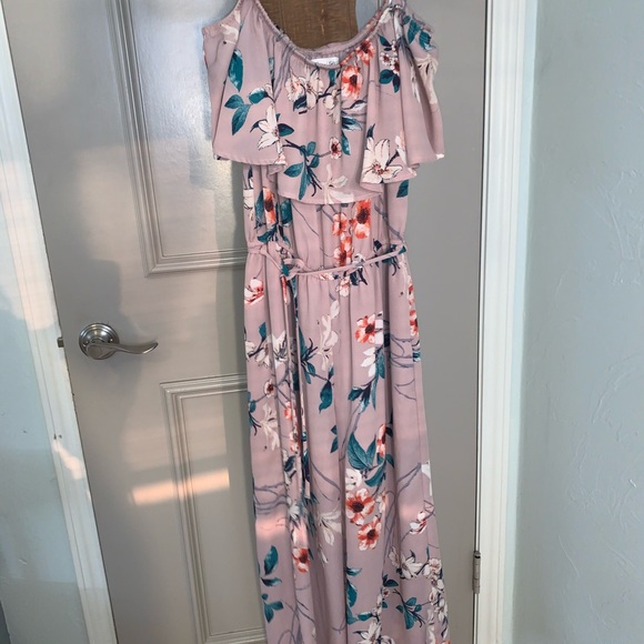 Floral off the shoulder jumpsuit - Picture 5 of 5
